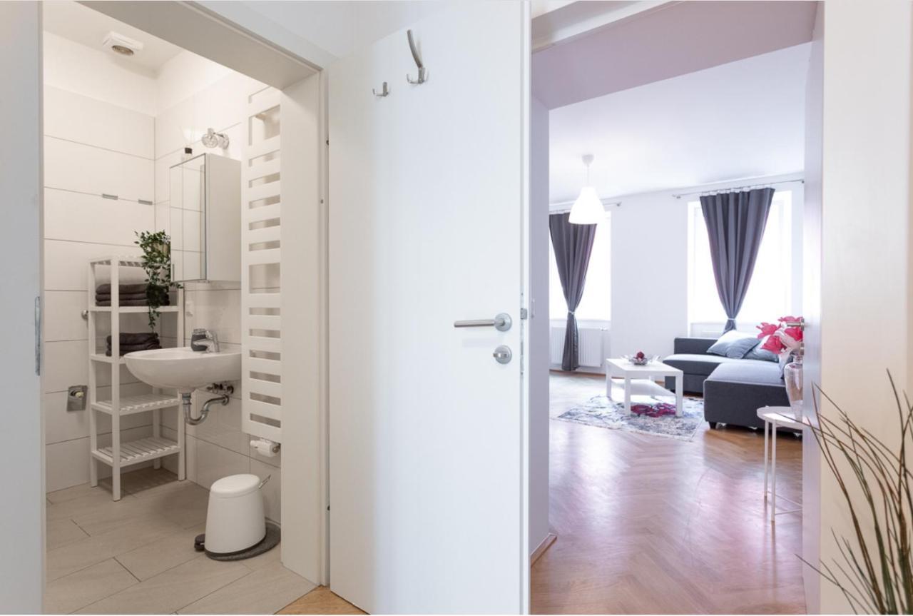 Charmante Wohnung L Bg8 Wien Eksteriør bilde